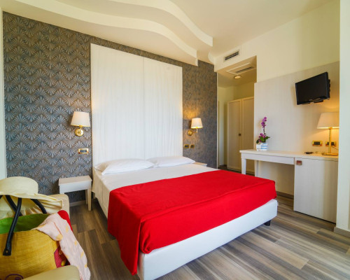 media.Fotogallery-06-hotel-rimini-camere-confortevoli-vista-mare