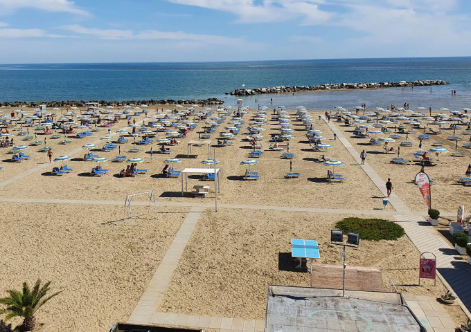 media.Slide-Dove-siamo-04-Hotel-Imperial-Beach-Rimini